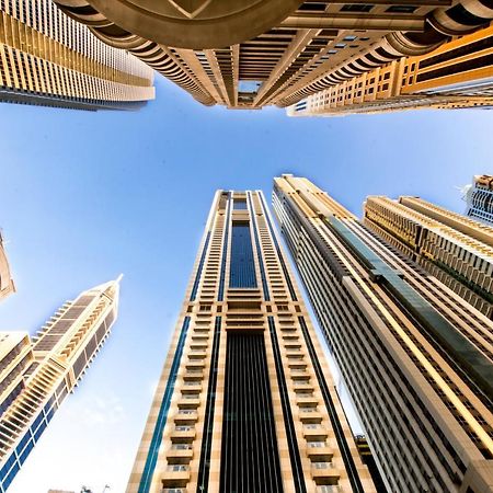 Small Budget Rooms For 'Girls' Only In Dubai, Marina 외부 사진