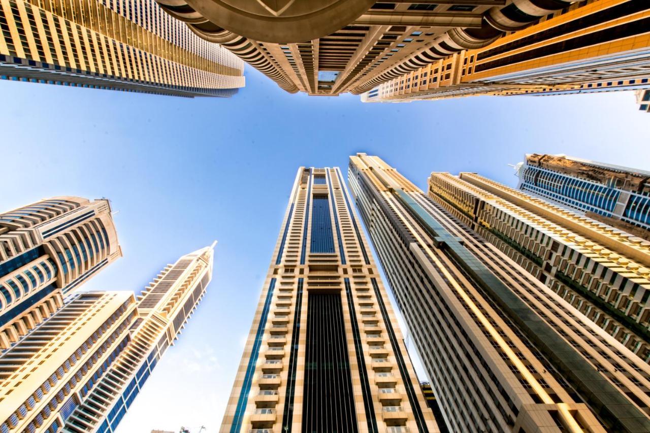 Small Budget Rooms For 'Girls' Only In Dubai, Marina 외부 사진