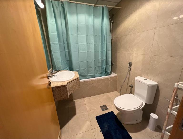Small Budget Rooms For 'Girls' Only In Dubai, Marina 외부 사진